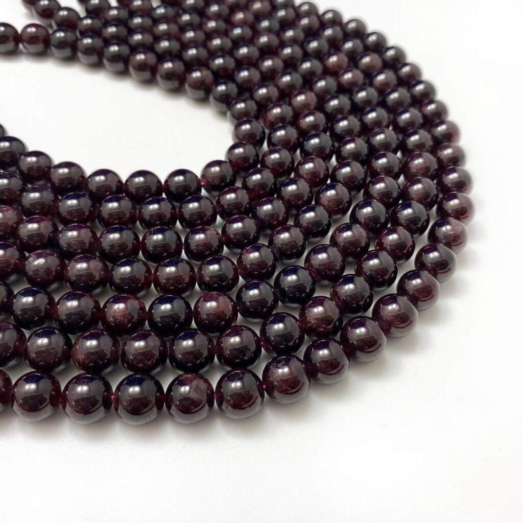 red garnet 1003 round 10mm