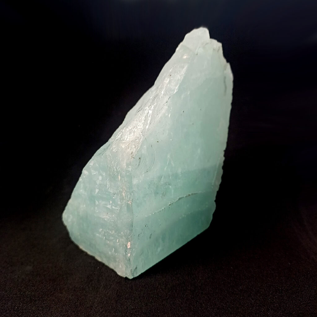 big aquamarine specimen natural 3