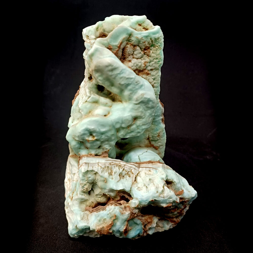 blue aragonite caribbean calcite natural raw piece 1105kg ref71