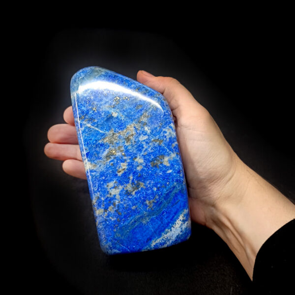 lapis lazuli madani piece 1995kg